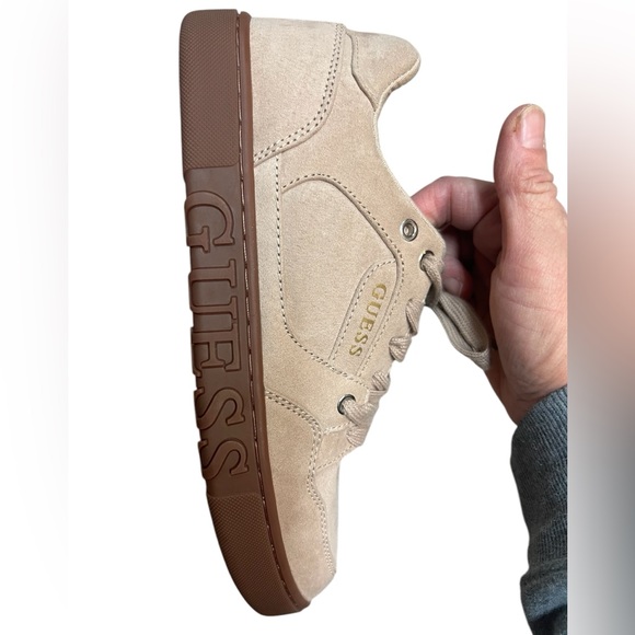 NWOT Guess Tan/Beige Tennis Shoes - Size 7.5 - Picture 7 of 13